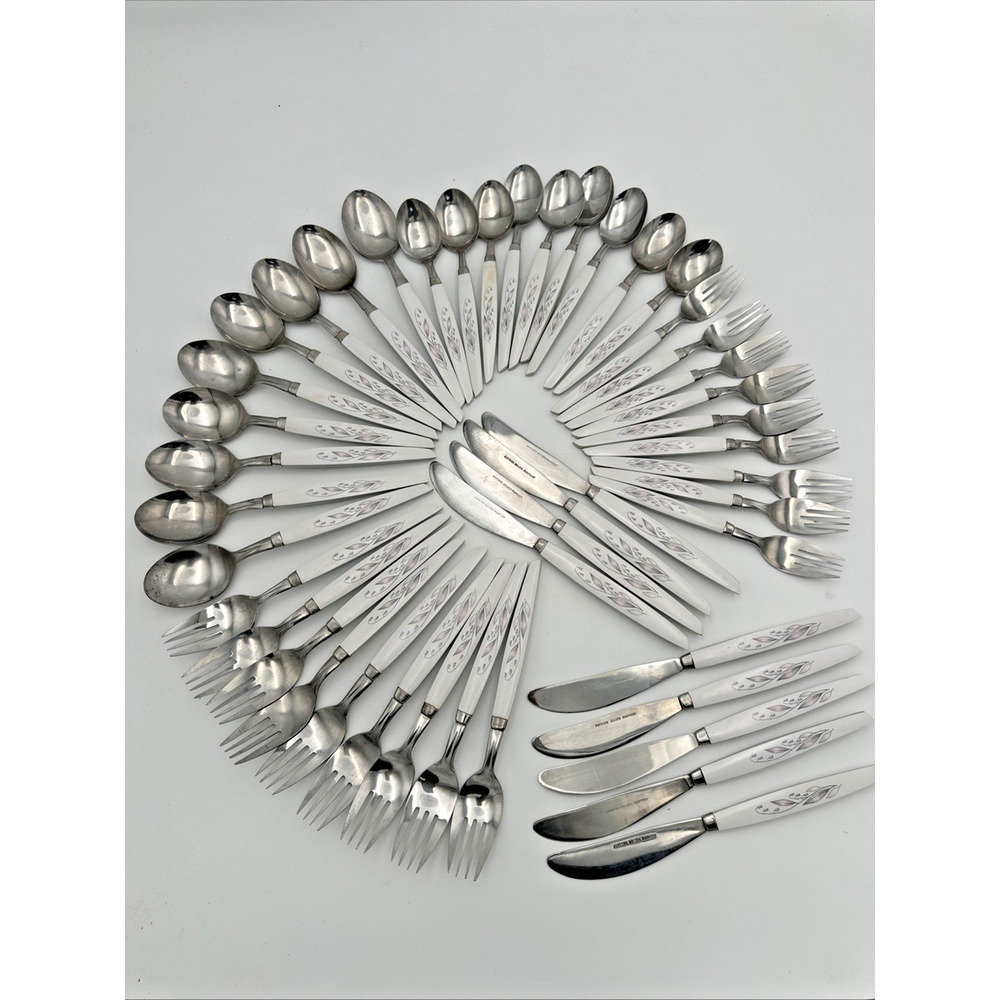 1960's Kaysons GOLDEN RHAPSODY Stainless Japan Silverware Flatware 45 Pcs.
